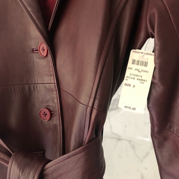 Designer Coat - Picture 7 of 8